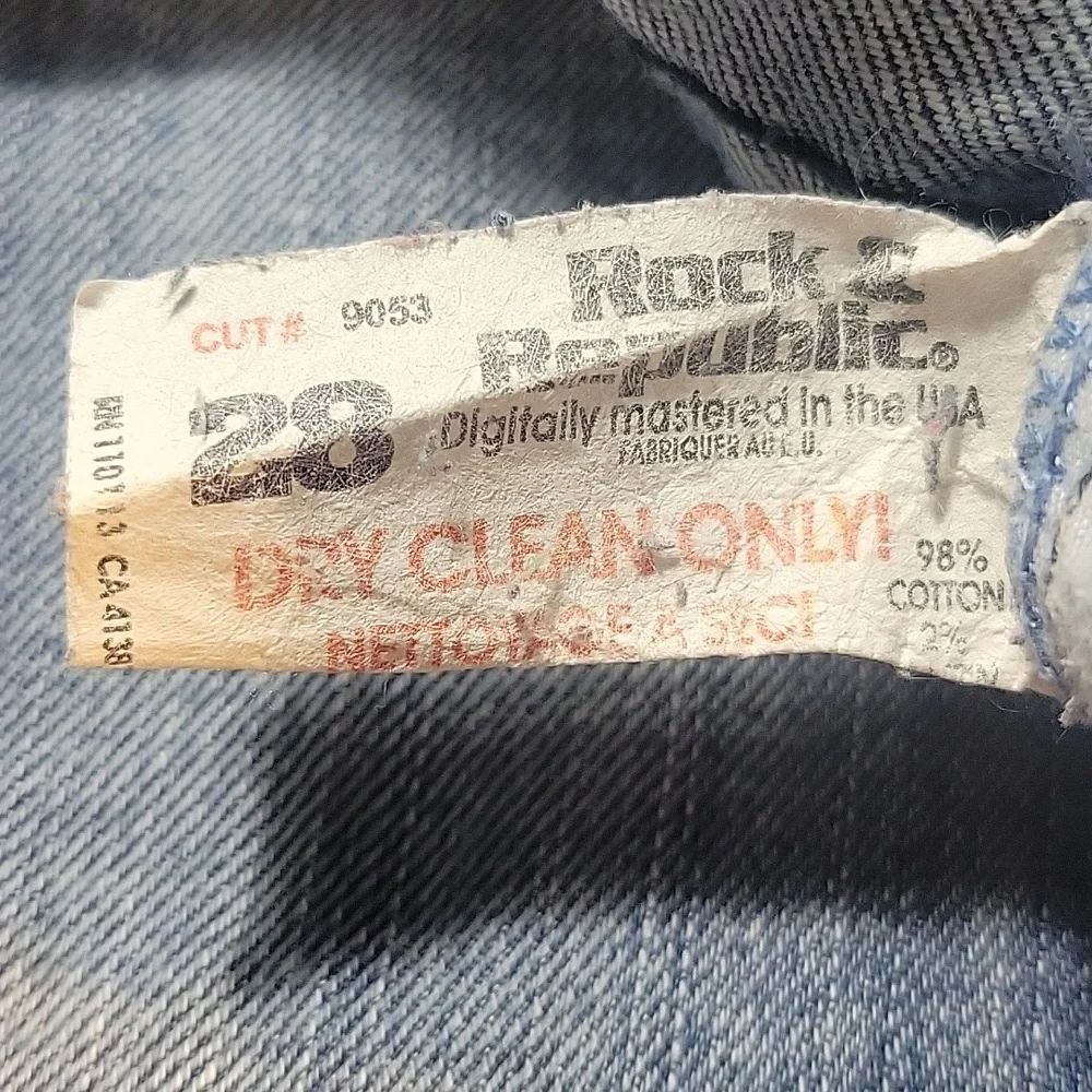 Rock‎ & Republic Blue Boot Cut Jeans for Effortless Style - Picture 9 of 9